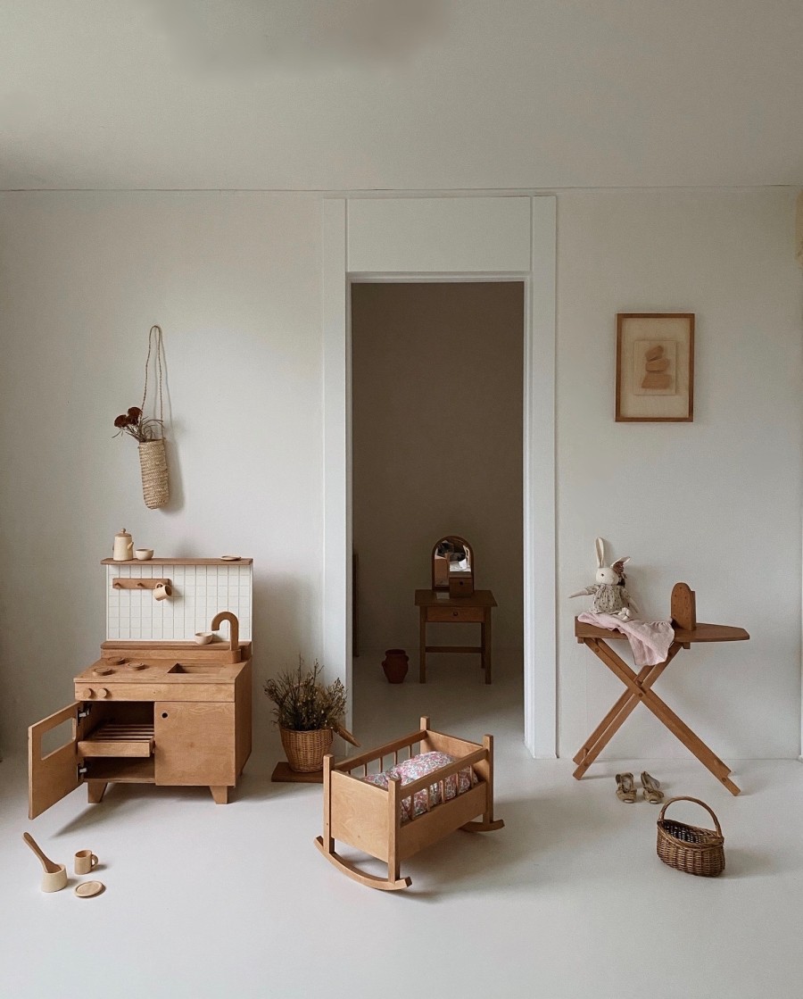 Doll bed and a baby chair