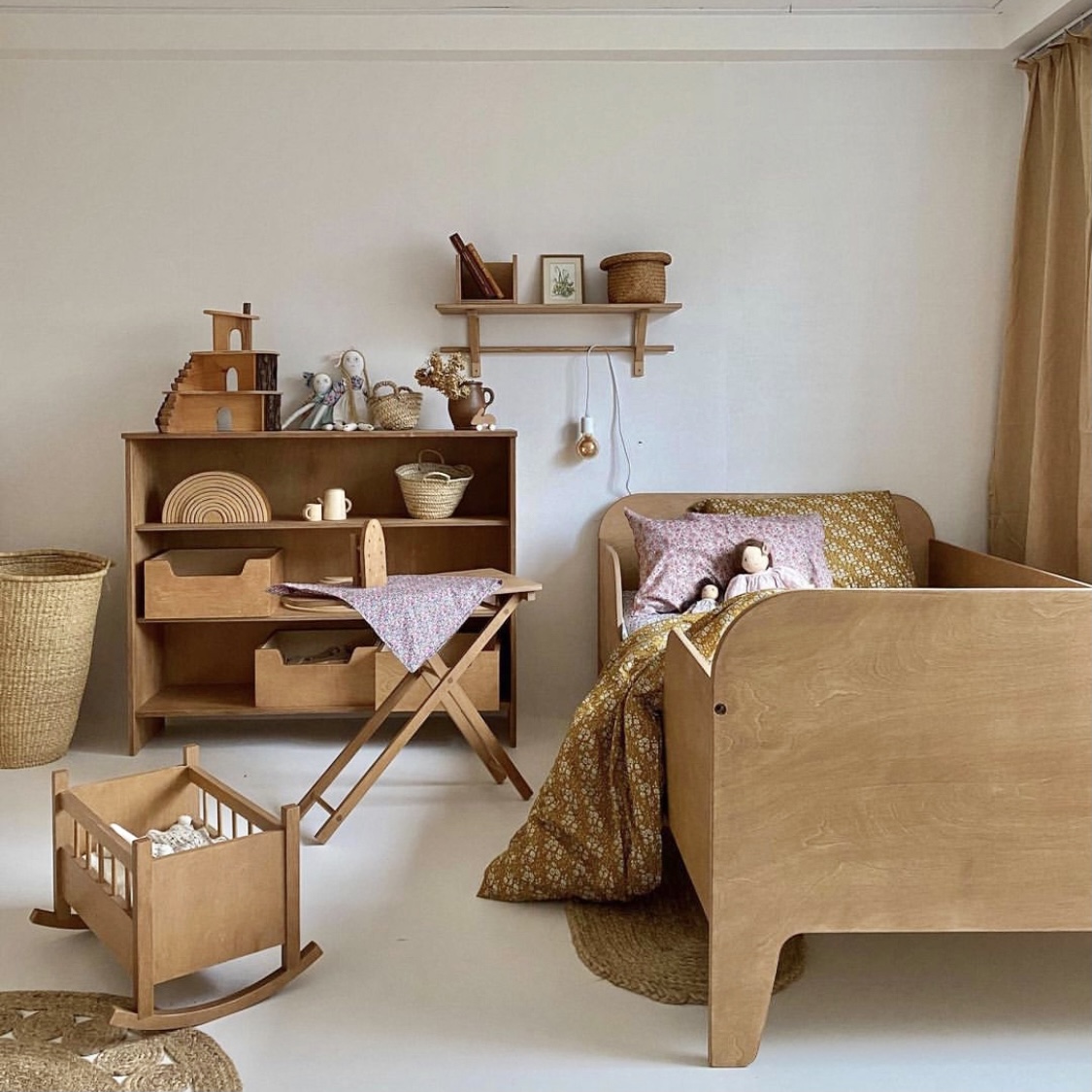 3-tier storage shelf