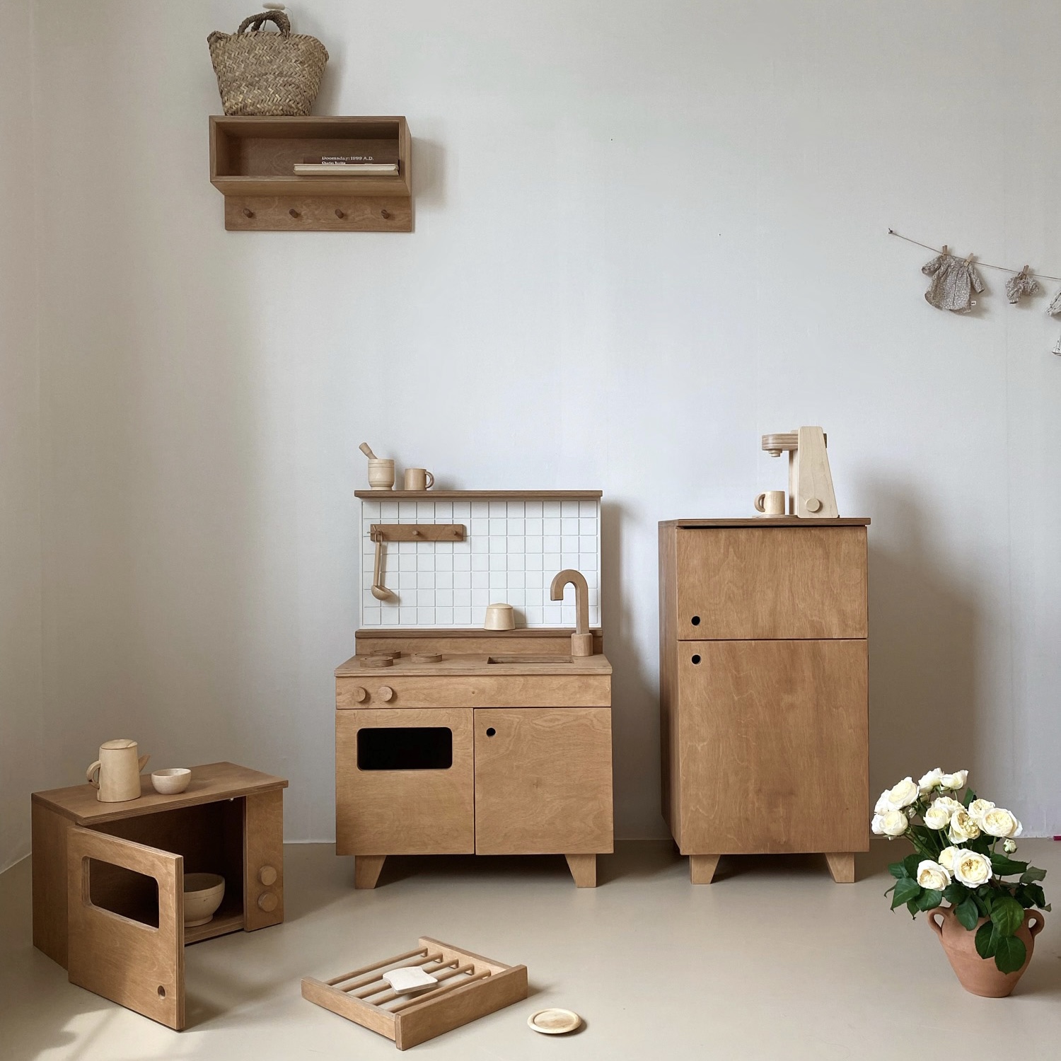 Microwave oven, refrigerator play